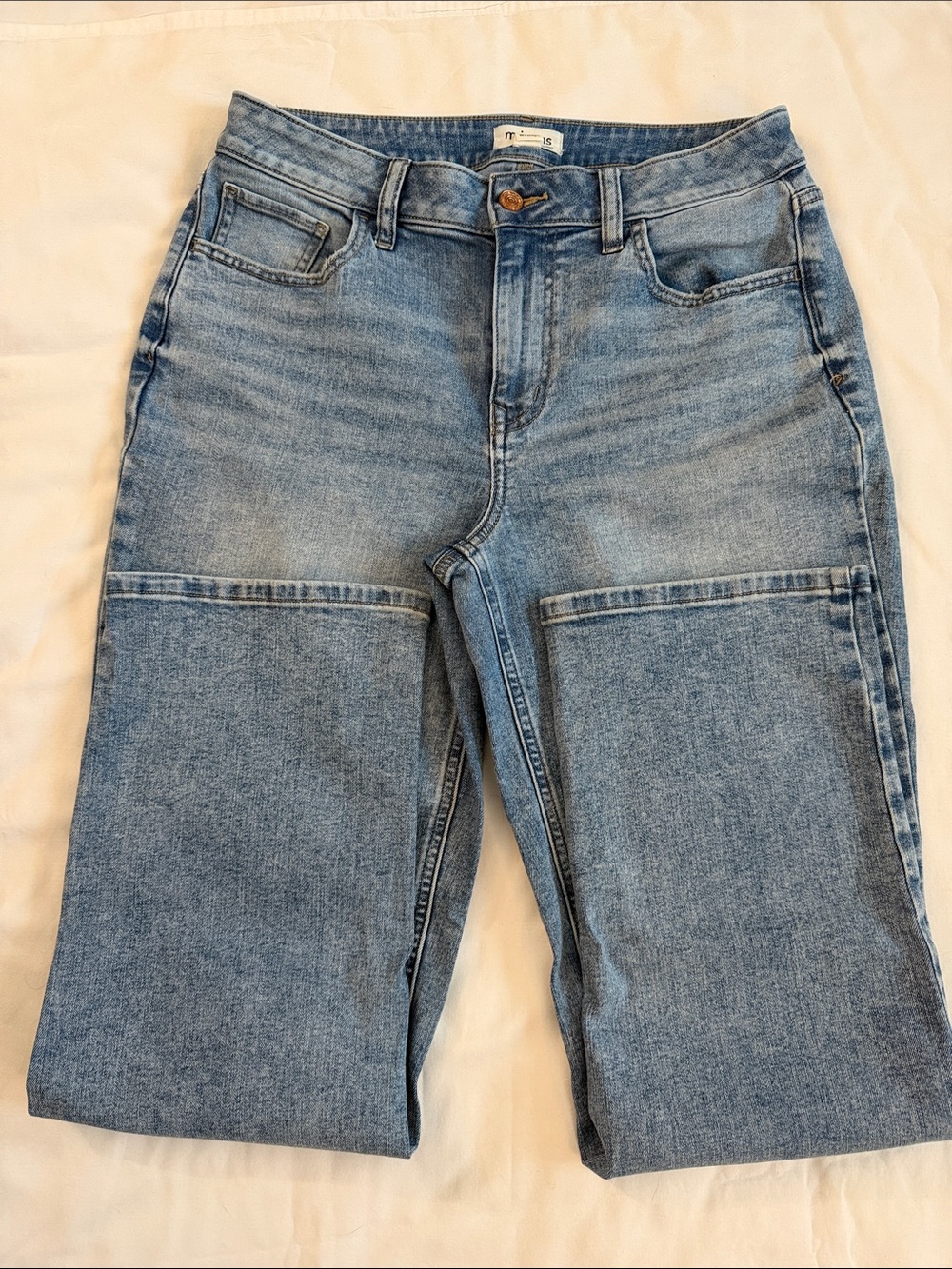 Maurices M Light Blue Denim Jeans. High-rise. 90’s straight original fit